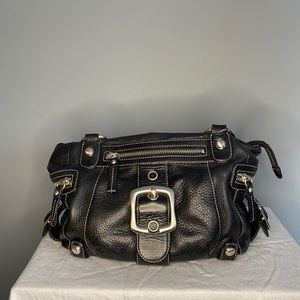 B. Makowsky handbag
